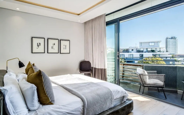 Modern Apartment w Rooftop Deck Jacuzzi Penthouse on S