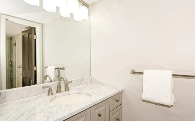 731 East Durant Avenue Condo Unit 22