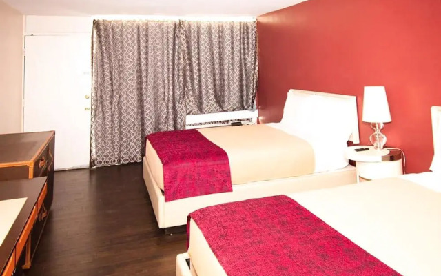 The Grand Motel