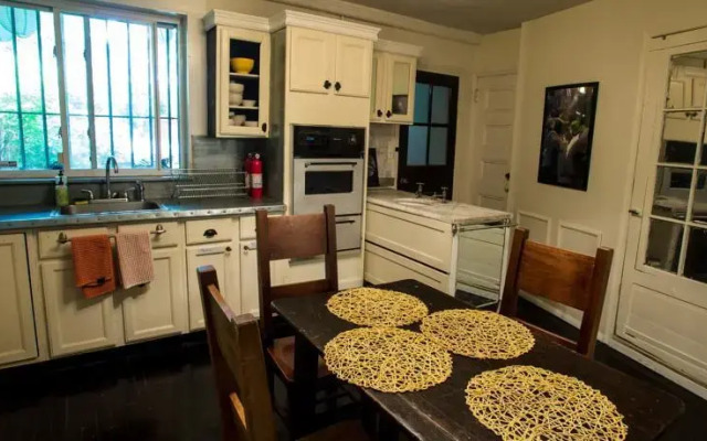 Two-Bedroom Brooklyn Brownstone