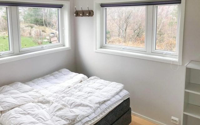 Beautiful Home in Lindesnes With 5 Bedrooms
