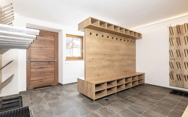 Lavish Apartment in Kaltenbach Near Ski Area