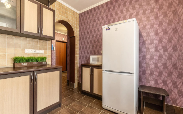 HomeHotel (ХоумОтель) на улице Белозерская 2