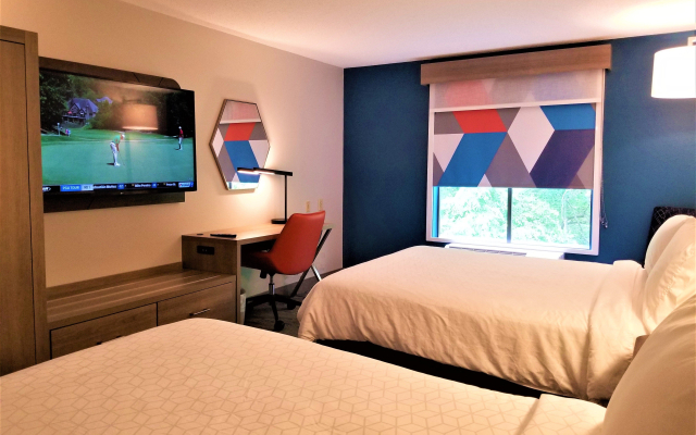 Holiday Inn Express Apex - Raleigh by IHG