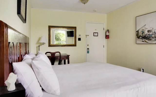 The Green House Inn