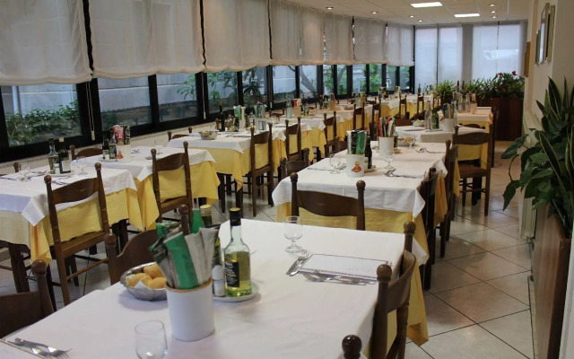 Hotel Serena