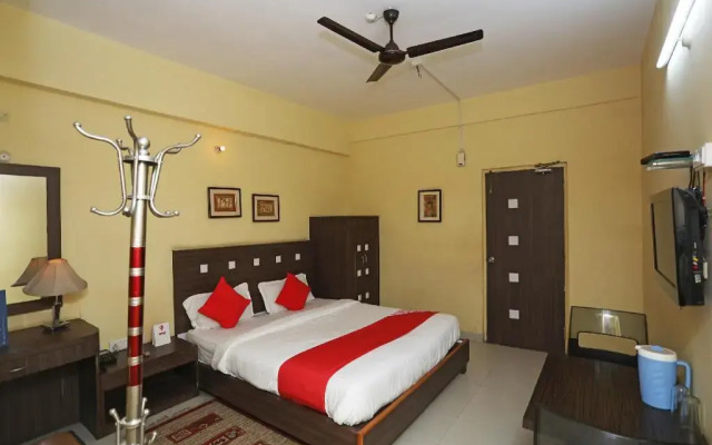 Hotel Shubham by OYO Rooms