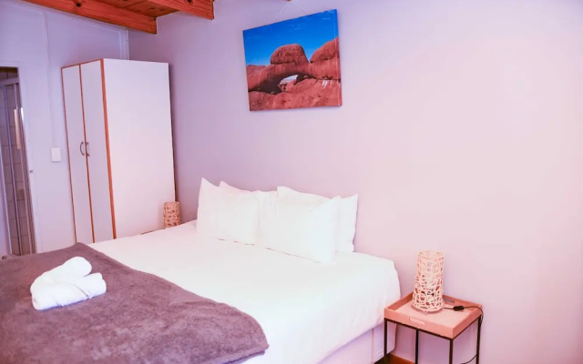 Tina Guesthouse