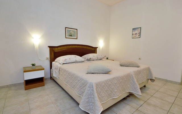 Apartment Ivo