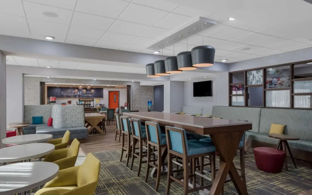 Hampton Inn Williams
