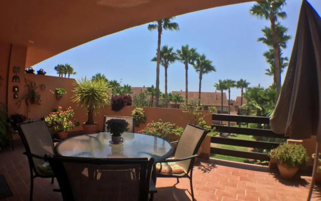 2236-Lovely groundfloor with pool view