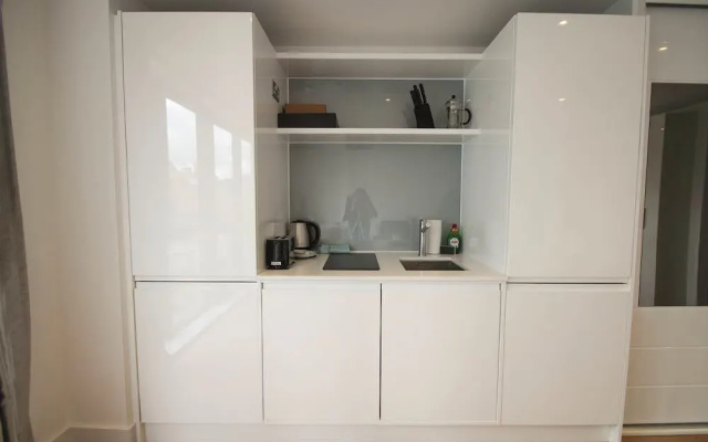 Aldgate East Studio