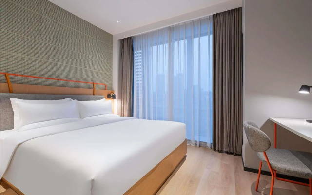 Novotel Living Hangzhou International Convention Center
