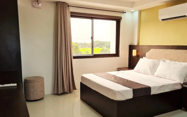 Staycation Hotel