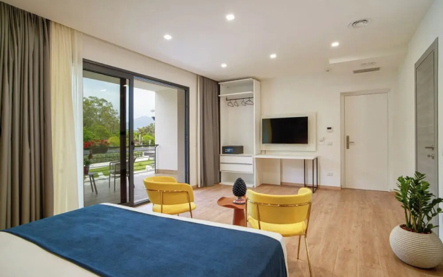 Ella suites & apartments