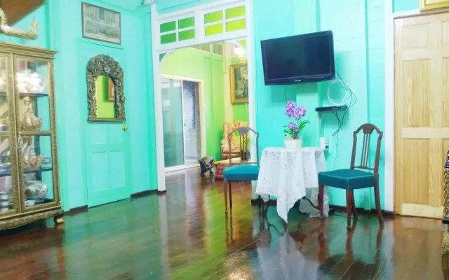 Panida Suite