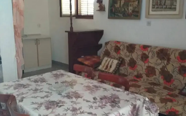 Apartment Antica Ground Floor Sleeps 5