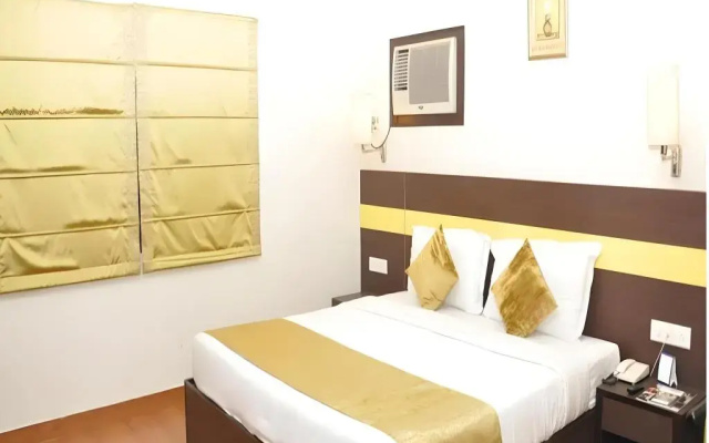 Hotel Empire Regency