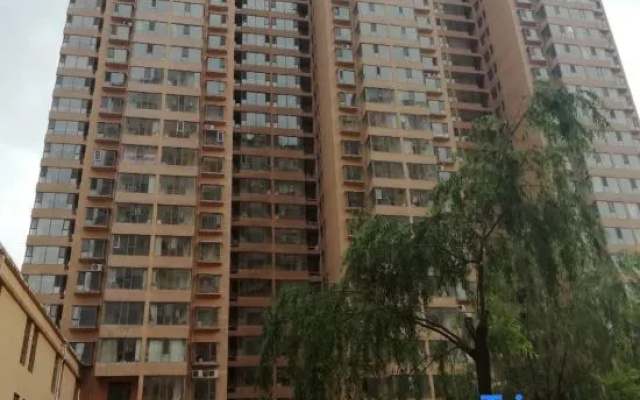 Xingang Apartment