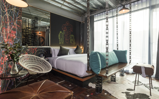 MeStyle Garage Hotel