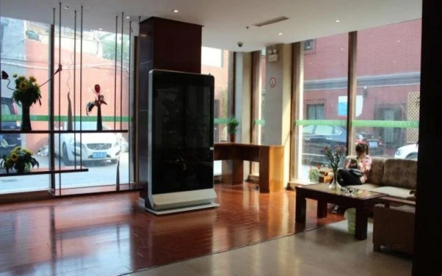 Yiting Si ji Hotel