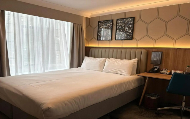 London Chigwell Prince Regent Hotel, BW Signature Collection