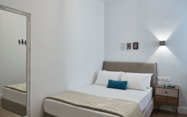 Отель Urban Heights 3BD Apt Греция, Афины - отзывы, цены и фото номеров - забронировать отель Urban Heights 3BD Apt онлайн