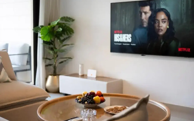 Vesta - Luxury APT - 2BR - G-cribs IV