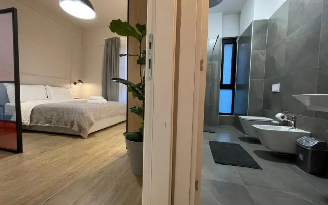 Square 21 Apartments