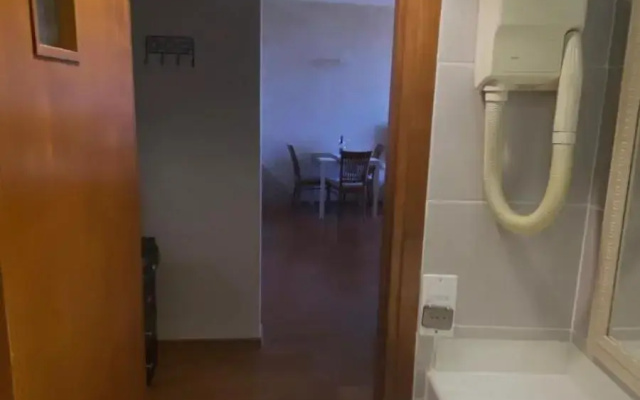 יולי גולף