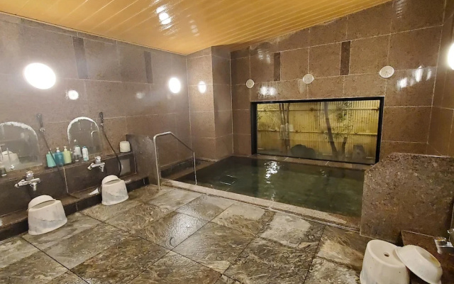 Hotel Route-Inn Dai-Ni Kameyama Inter