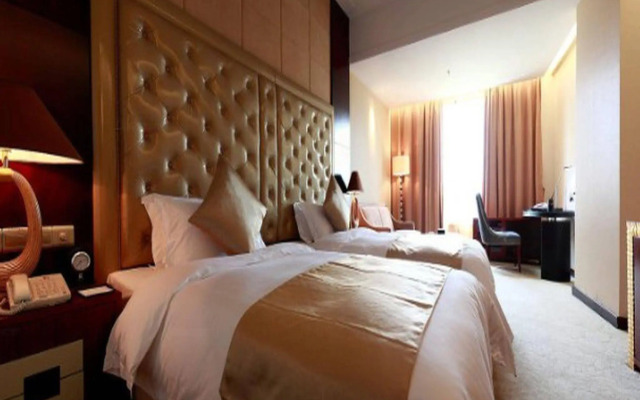 Yuexiu Hotel Guangzhou,Curio Collection by Hilton