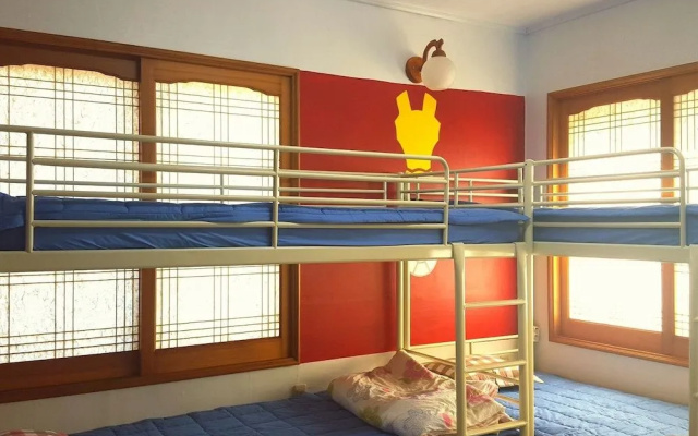 Captain Jeju Guesthouse - Hostel