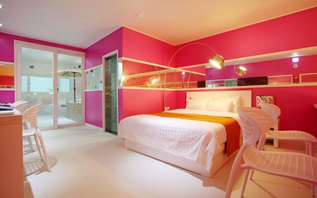 Ben Hotel