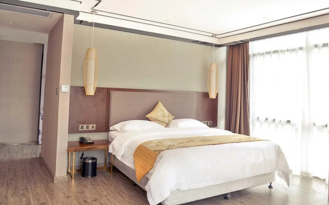 Yangshuo Yuyuan Resort （Shili Gallery &Yulong River）