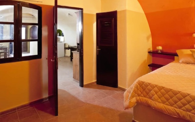 Отель Lava Suites and Lounge Греция, Остров Санторини - отзывы, цены и фото номеров - забронировать отель Lava Suites and Lounge онлайн комната для гостей