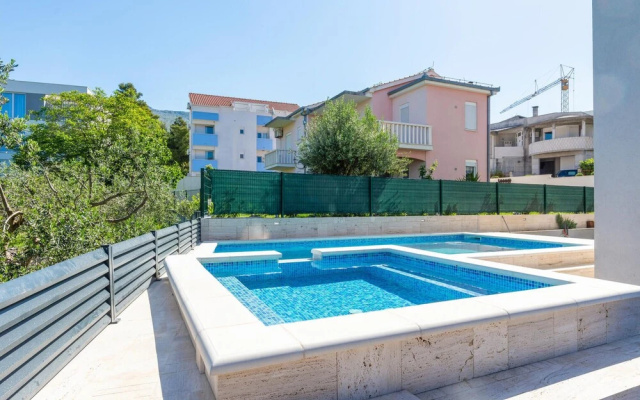 Beautiful Home in Podstrana With Wifi and 1 Bedrooms