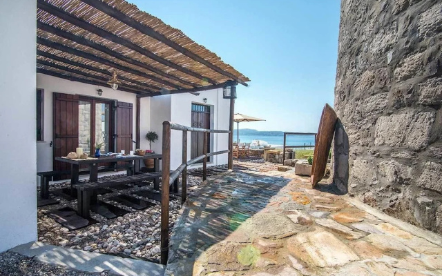 The Millers House Adamas Sea View