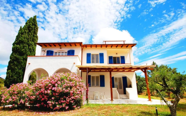 Casa Balena Bianca