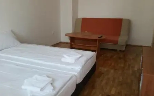 4U Apartment - Gurko