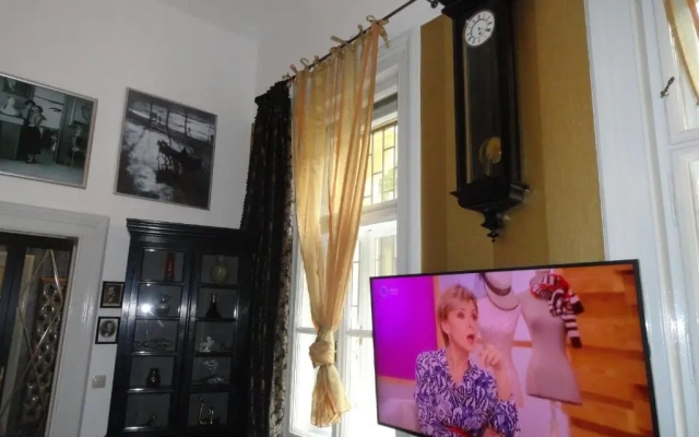 Boudoir Budapest Apartment