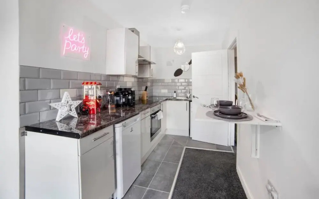 Leicester - Apartment - Sleeps 2 - 97ws