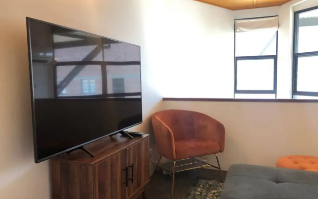 Classic Woolstore Apartment in Teneriffe