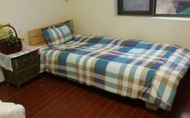 Julian's Country Inn