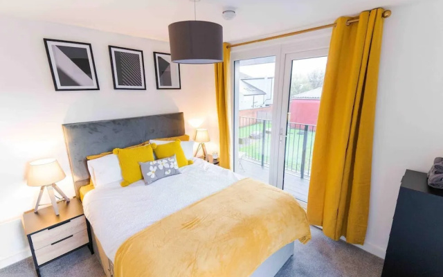 Modern Apartment in Salford, Manchester, UK