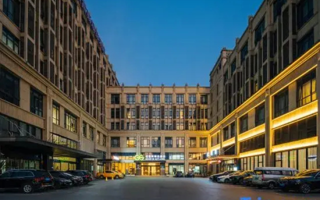 Ai E-sports Hotel (Fengxian Wangyuan Road Store)