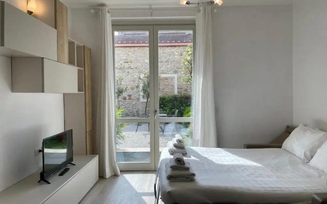 Borgo Guelfo VIII
