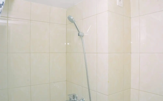 Fully Furnished Studio At Springlake Summarecon Apartment