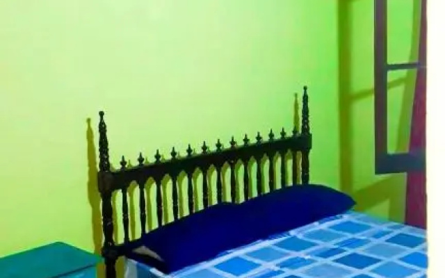 InstaLate Hostel