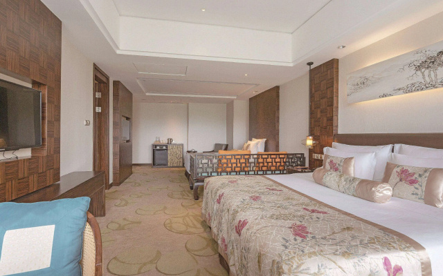 Howard Johnson By Wyndham Dongqian Lake Plaza Ningbo